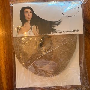 NEW IN PACKAGE Bellami Faux wrap ponytail
